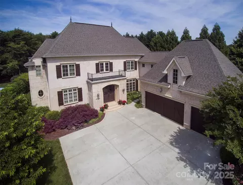 20635 Queensdale Dr, Cornelius, NC 28031