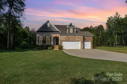11226 Dappled Light Trl, Charlotte, NC 28227