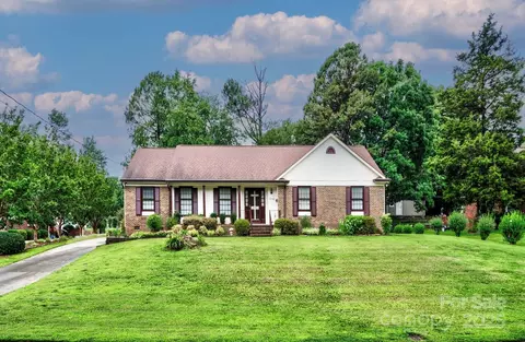 1658 Buckingham Ave, Gastonia, NC 28054