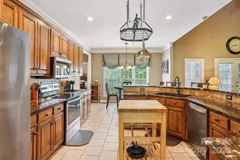 7612 Maple Bluff Ln, Concord, NC 28025 photo 16