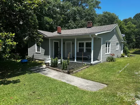 448 Belk St, Lancaster, SC 29720