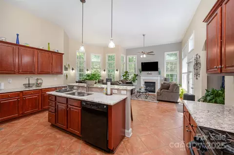 Kitchen - 2804 Pulaski Dr, Monroe, NC 28110 photo 2 of 2