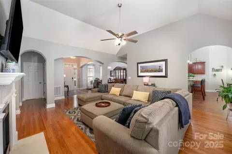 Living - 2804 Pulaski Dr, Monroe, NC 28110 photo 3 of 3