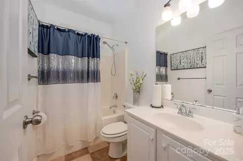 Bath - 2804 Pulaski Dr, Monroe, NC 28110 photo 3 of 5