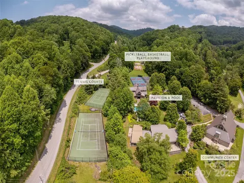 000 Mcdaris Loop 203 Dr #203, Mars Hill, NC 28754 photo 16