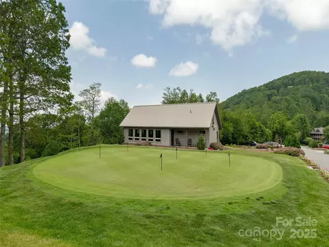 000 Mcdaris Loop 203 Dr #203, Mars Hill, NC 28754 photo 12
