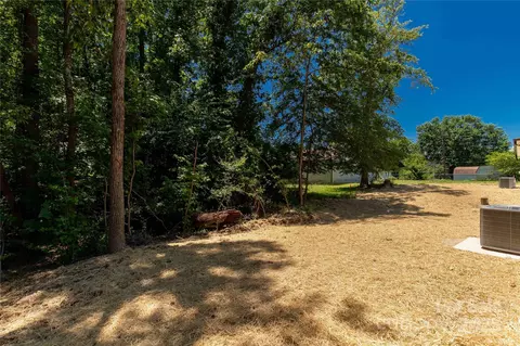 Exterior - 814 Generation Ln, Clover, SC 29710 photo 5 of 5