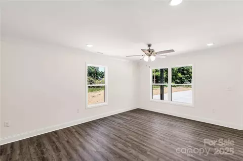 Living - 812 Generation Ln, Clover, SC 29710 photo 4 of 5