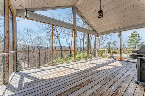 253 Sandy Ln, Brevard, NC 28712 photo 26