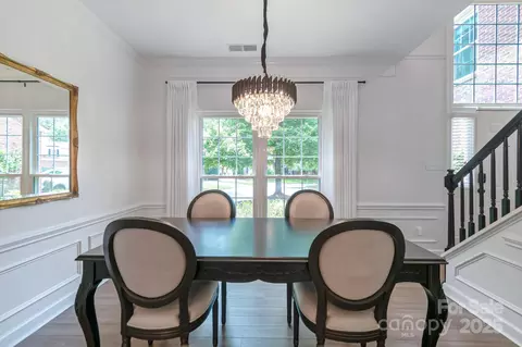 Dining - 10418 Pullengreen Dr, Charlotte, NC 28277 photo 2 of 3