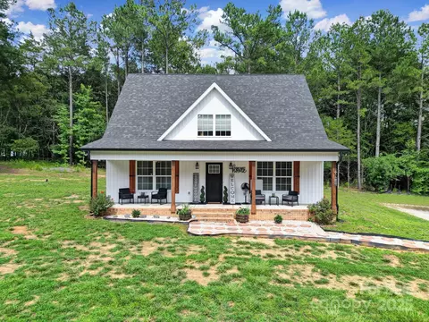 4592 Reid Rd, Edgemoor, SC 29712