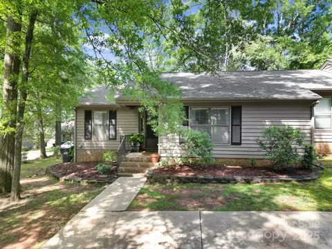 1003 Cranberry Cir, Fort Mill, SC 29715