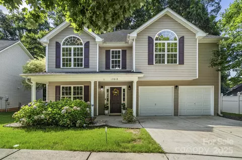 19010 Oakhurst Blvd, Cornelius, NC 28031