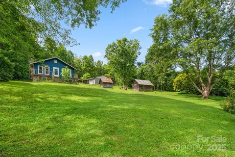 2428 Hamburg Rd, Mars Hill, NC 28754