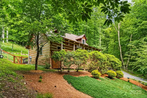 1980 Old Murray Rd, Mars Hill, NC 28754