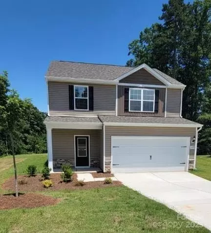 1059 Russell Dr, Winston Salem, NC 27127