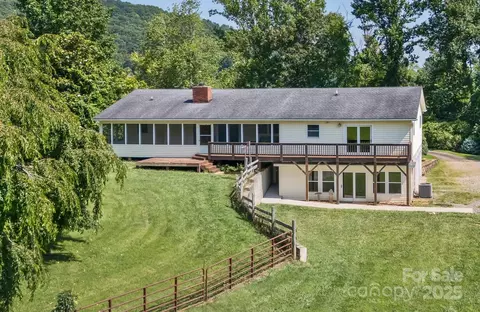 Exterior - 170 Beaverdam Loop Rd, Candler, NC 28715 photo 1 of 6