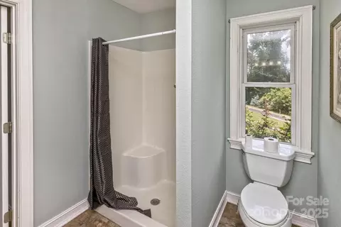Bath - 170 Beaverdam Loop Rd, Candler, NC 28715 photo 4 of 4