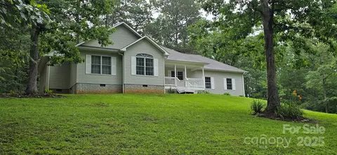 221 Flat Branch Trl, Mill Spring, NC 28756