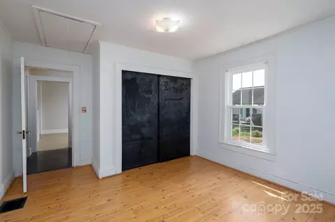 357 N Main St, Mount Pleasant, NC 28124 photo 9