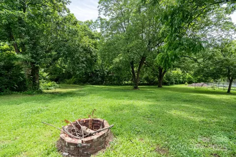 357 N Main St, Mount Pleasant, NC 28124 photo 32