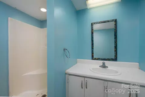 357 N Main St, Mount Pleasant, NC 28124 photo 19