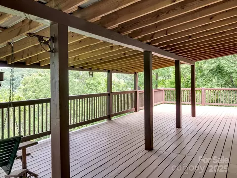 Exterior - 500 Beechwood Dr, Sylva, NC 28779 photo 5 of 11