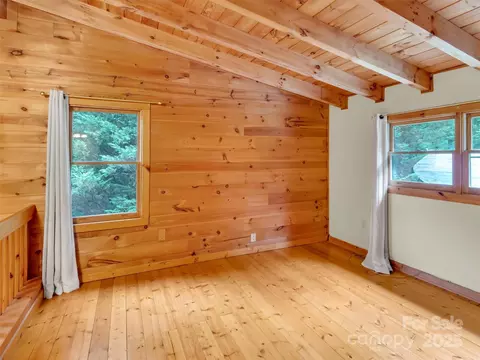 Bedroom - 500 Beechwood Dr, Sylva, NC 28779 photo 3 of 6
