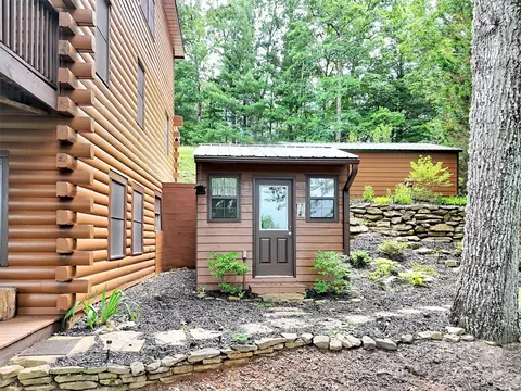 Exterior - 500 Beechwood Dr, Sylva, NC 28779 photo 8 of 11