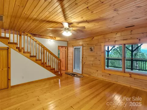 Living - 500 Beechwood Dr, Sylva, NC 28779 photo 13 of 13