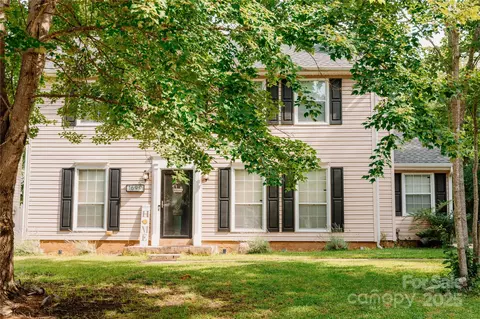 1699 Riverdale Dr, Rock Hill, SC 29732