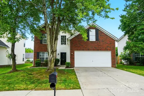 4982 Bentgrass Run Dr, Charlotte, NC 28269