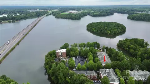 View/Area - 921 Northeast Dr, Davidson, NC 28036 photo 2 of 6