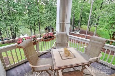 Exterior - 921 Northeast Dr, Davidson, NC 28036 photo 5 of 10