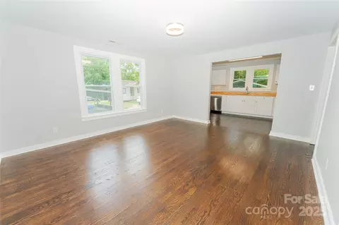 Living - 1208 Martin Luther King Ave, Kannapolis, NC 28083 photo 4 of 5