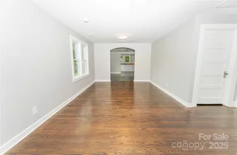 Living - 1208 Martin Luther King Ave, Kannapolis, NC 28083 photo 3 of 5