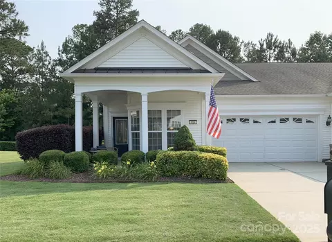 919 Lily Magnolia Ct, Fort Mill, SC 29707
