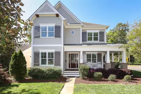 365 Tranquil Ave, Charlotte, NC 28209