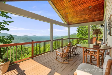 197 Cherry Knob Dr, Mars Hill, NC 28754