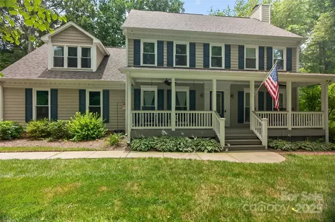 8300 Quarters Ln, Mint Hill, NC 28227