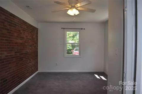 125 Heritage View Rd, Hickory, NC 28601 photo 9