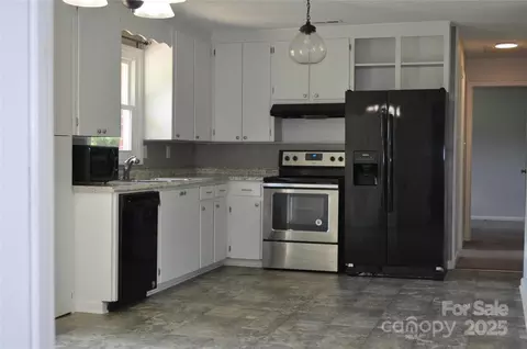 125 Heritage View Rd, Hickory, NC 28601 photo 13