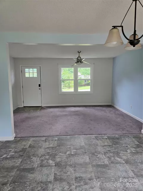 125 Heritage View Rd, Hickory, NC 28601 photo 6