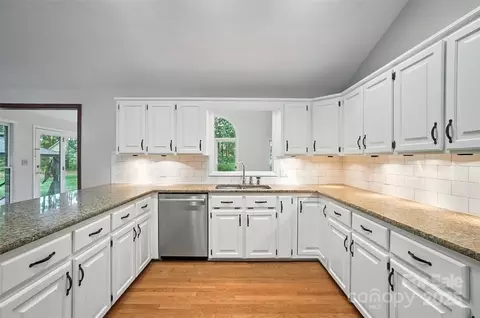 Kitchen - 4323 Crow Rd, Monroe, NC 28112 photo 2 of 5