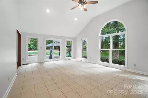 Living - 4323 Crow Rd, Monroe, NC 28112 photo 6 of 7