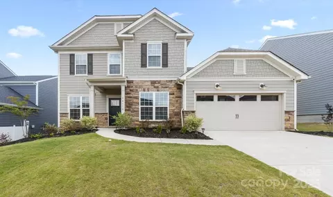 14116 Glaswick Dr, Charlotte, NC 28278