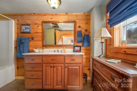 Bath - 197 First Broad Dr, Bostic, NC 28018 photo 1 of 3