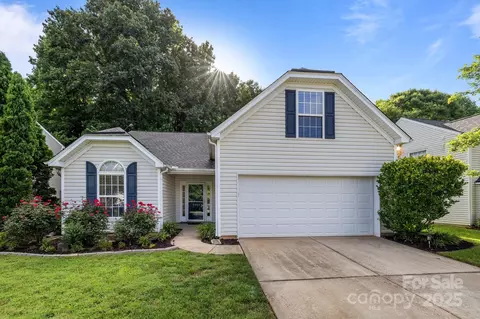 1445 Deer Forest Dr, Indian Land, SC 29707