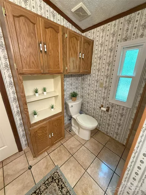 Bath - 400 Archibald Rd, Concord, NC 28025 photo 1 of 5