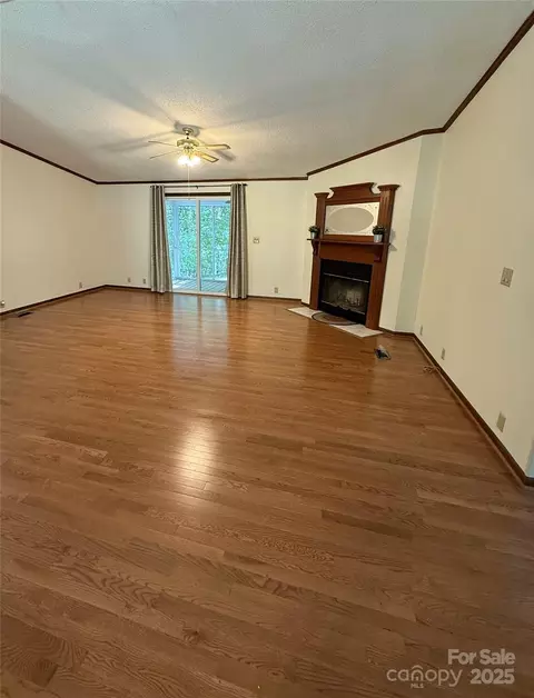 Living - 400 Archibald Rd, Concord, NC 28025 photo 1 of 4